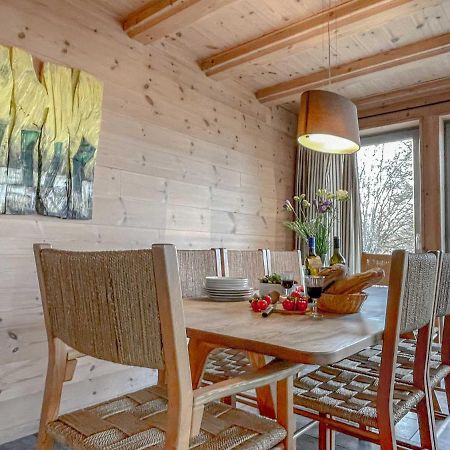 Traumhaff Kuestenchalets - Einzigartige Chalets An Der Ostsee. Ganz Aus Laerchenholz Mit Kamin Und Sauna Vogelsang-Warsin Zewnętrze zdjęcie